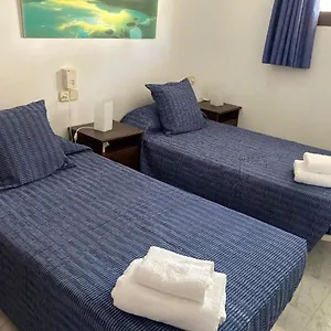 https://golden-bay.catalonia-hotels.com